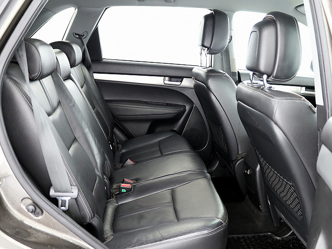 Kia Sorento Luxury 4x4 ATM 2.2 CRDi 145kW Таллин - изображение 7