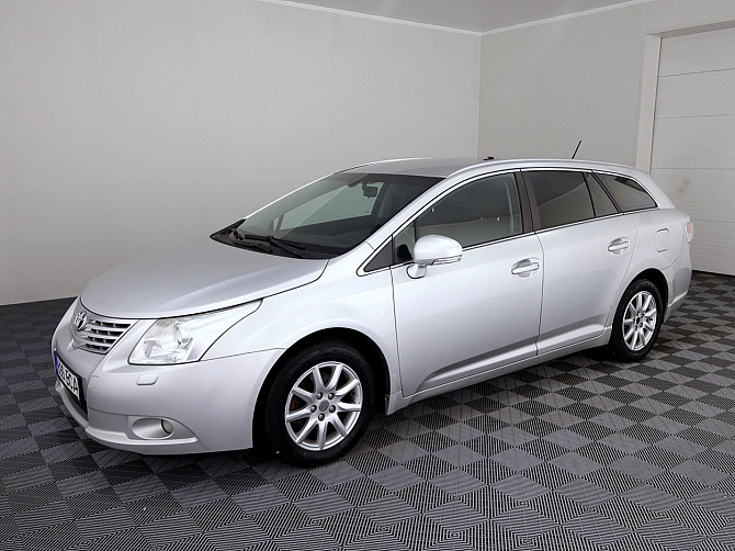 Toyota Avensis Linea Sol ATM 1.8 108kW Tallina - foto 2