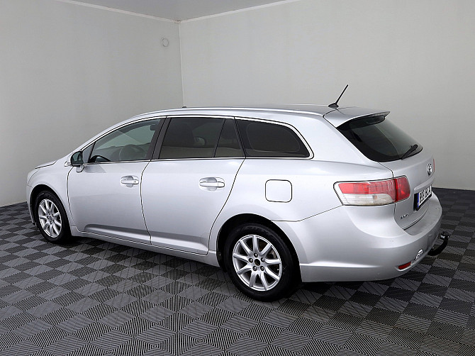 Toyota Avensis Linea Sol ATM 1.8 108kW Tallina - foto 4