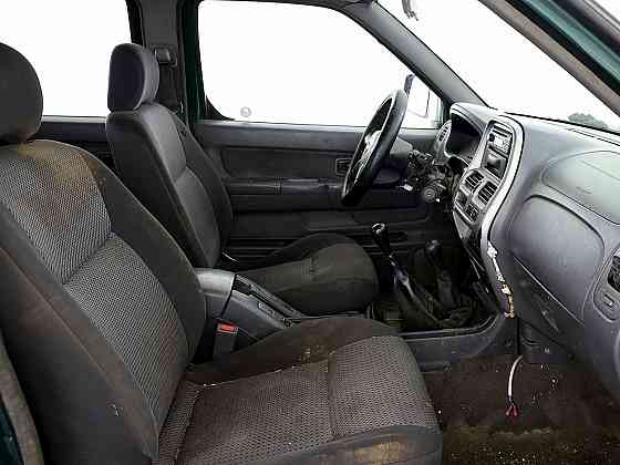 Nissan Navara Facelift 4x4 2.5 dCi 98kW Tallina