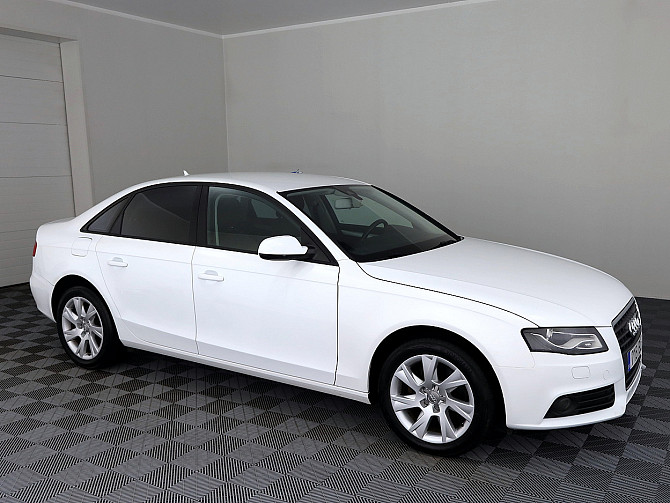Audi A4 Comfortline ATM 2.0 TDI 105kW Tallina - foto 1