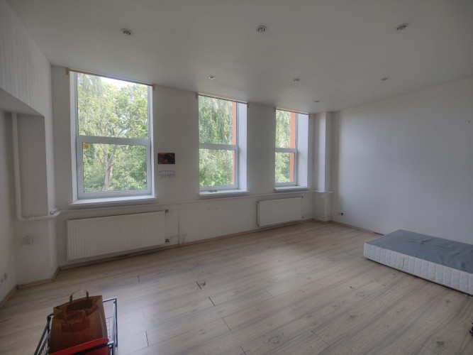 Ražošanas telpas 2.stāvā.  Telpas sastāv no 6 lielākām un mazākām telpām, kuras visas Rīga - foto 9