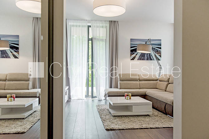 Jaunceltne, labiekārtota apzaļumota teritorija, vieta automašīnai, luksuss apartamenti , Jūrmala - foto 2