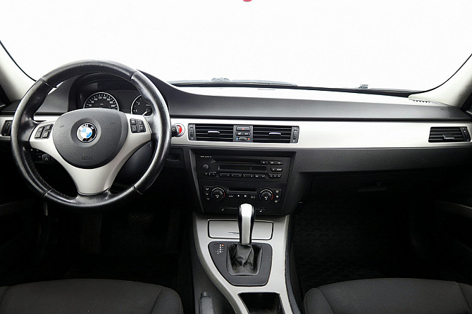 BMW 320 Touring ATM 2.0 110kW Tallina - foto 5