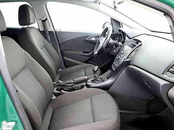 Opel Astra Elegance 1.4 103kW Tallina