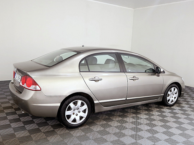 Honda Civic Elegance LPG ATM 1.8 103kW Таллин - изображение 3