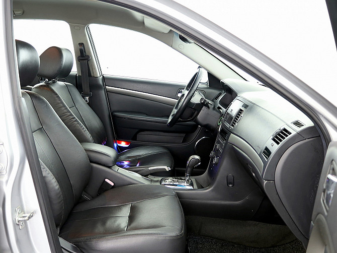 Chevrolet Epica Luxury ATM 2.0 VCDi 110kW Таллин - изображение 6
