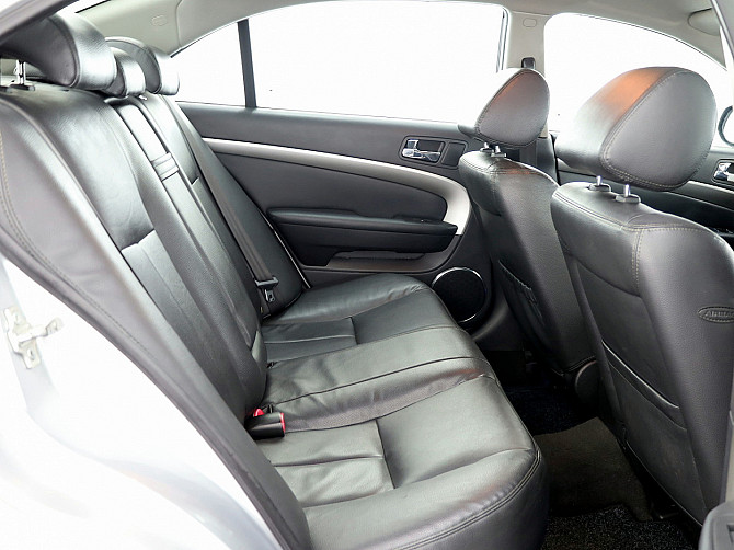 Chevrolet Epica Luxury ATM 2.0 VCDi 110kW Таллин - изображение 7