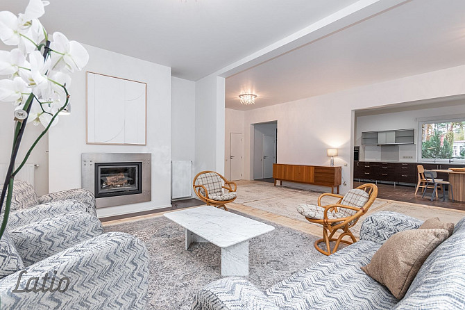 Izīrē ilgtermiņā no 01.10.2026 skaistu privātmāju Jūrmalā Bulduros.
Mājas pirmajā Jūrmala - foto 1