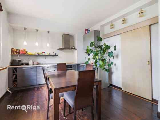 Large, bright two-room apartment.  The apartment features a very spacious 30 sqm living room combine Рига