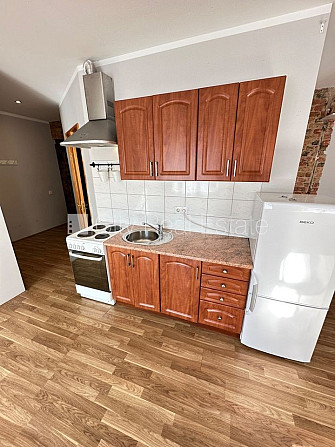 Fasādes māja, renovēta māja, slēgts pagalms, ieeja no ielas un pagalma, kāpņu telpa pēc Rīga - foto 15