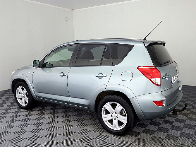 Toyota RAV4 Luxury 2.2 D-CAT 130kW Tallina - foto 4