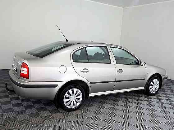 Skoda Octavia Comfortline 1.6 75kW Tallina