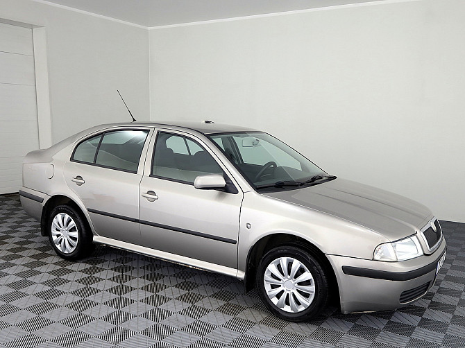 Skoda Octavia Comfortline 1.6 75kW Tallina - foto 1