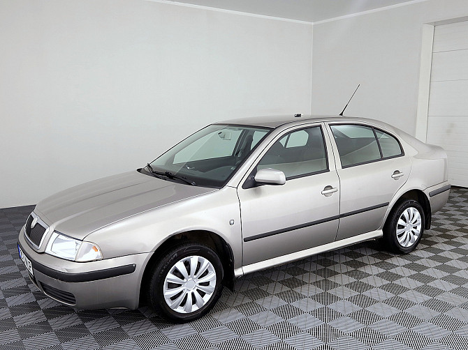 Skoda Octavia Comfortline 1.6 75kW Tallina - foto 2