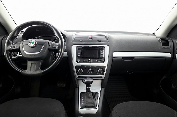 Skoda Octavia Comfortline Facelift ATM 1.8 118kW Таллин - изображение 5