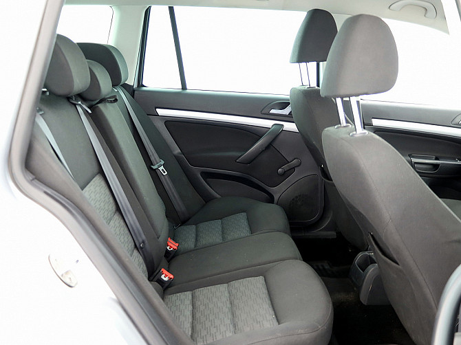 Skoda Octavia Comfortline Facelift ATM 1.8 118kW Таллин - изображение 7