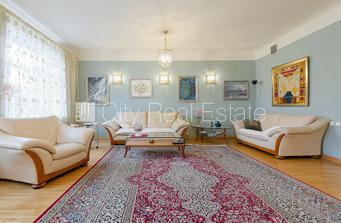 Fasādes māja, slēgts pagalms, vieta automašīnai, ir lifts, balkons, sauna, logi vērsti mājas Rīga - foto 2