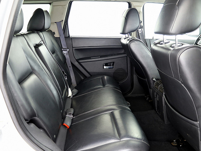 Jeep Grand Cherokee Overland Facelift ATM 3.0 CRD 160kW Таллин - изображение 7