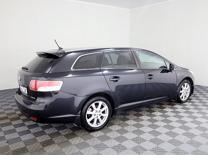 Toyota Avensis Luxury 2.2 D-CAT 130kW Tallina - foto 3