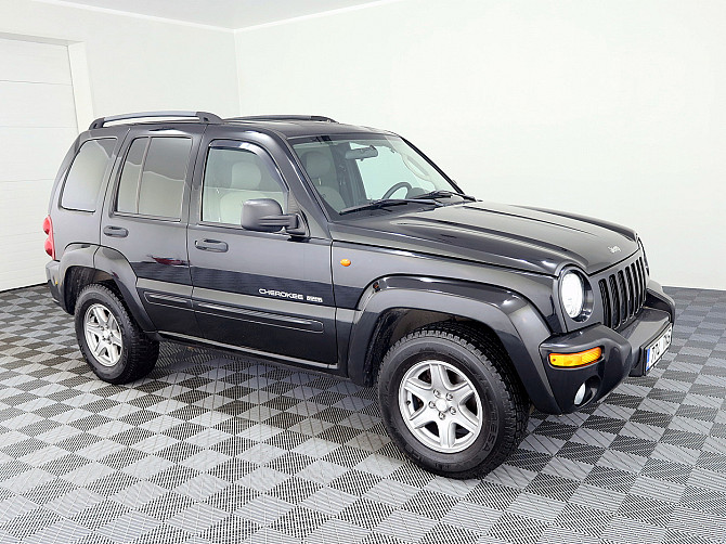 Jeep Cherokee Limited ATM 2.8 CRD 110kW Tallina - foto 1