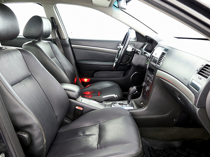 Chevrolet Epica Luxury Facelift ATM 2.0 VCDi 110kW Tallina - foto 6