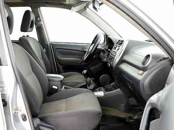 Toyota RAV4 Linea Sol Facelift 4x4 2.0 110kW Tallina