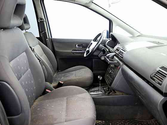 Volkswagen Sharan Comfortline Facelift ATM 1.9 TDI 85kW Tallina