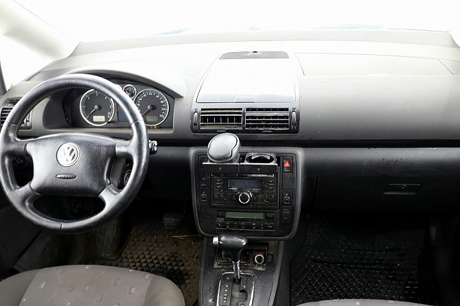 Volkswagen Sharan Comfortline Facelift ATM 1.9 TDI 85kW Tallina - foto 5