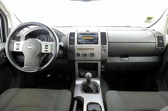 Nissan Pathfinder Comfort 4x4 2.5 dCi 128kW Tallina