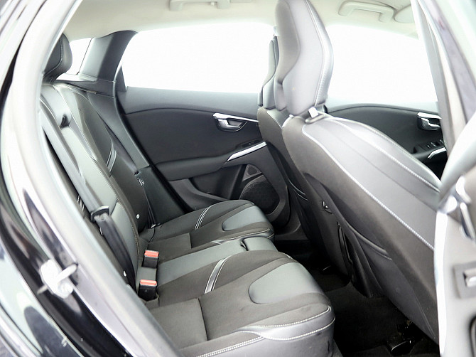 Volvo V40 Momemtum 1.6 D4 84kW Tallina - foto 7