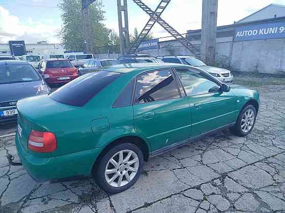 Audi A4 Comfortline Facelift 1.6 74kW Tallina