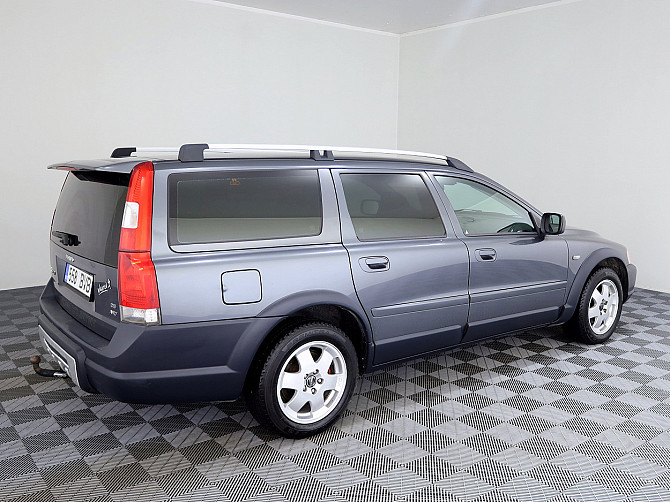 Volvo XC70 Summum Facelift ATM 2.4 D5 136kW Tallina - foto 3