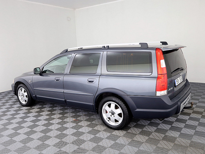 Volvo XC70 Summum Facelift ATM 2.4 D5 136kW Tallina - foto 4