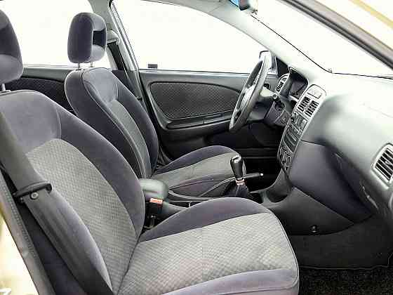 Toyota Avensis Linea Sol A-C 1.6 81kW Таллин