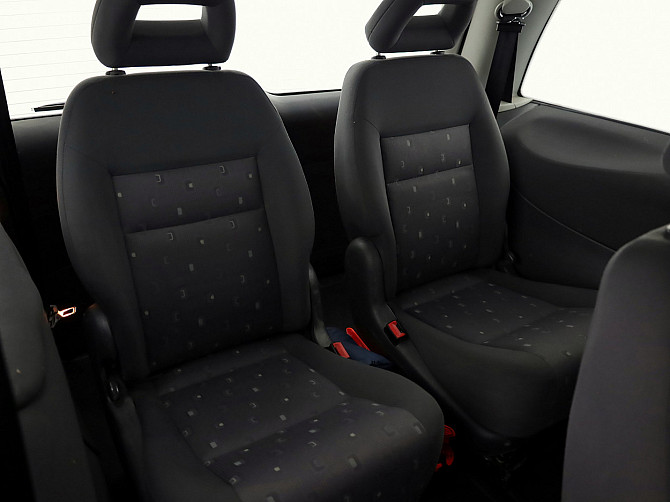 Volkswagen Sharan Comfortline Facelift ATM 1.9 TDI 85kW Tallina - foto 8
