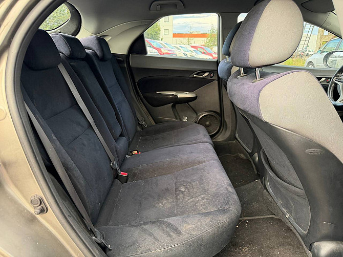Honda Civic Elegance 1.8 103kW Tallina - foto 7