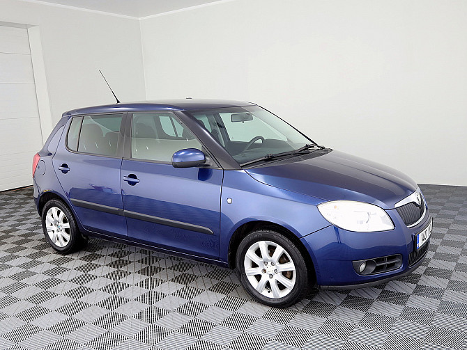 Skoda Fabia Comfortline ATM 1.6 77kW Tallina - foto 1