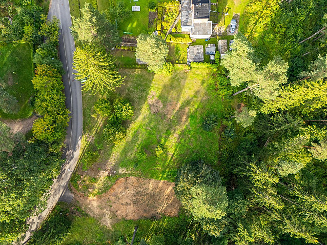 Pārdod izlīdzinātu taisnstūra zemesgabalu  1620 m2 Pārogrē privātmājas būvniecībai. Ogre un novads - foto 1