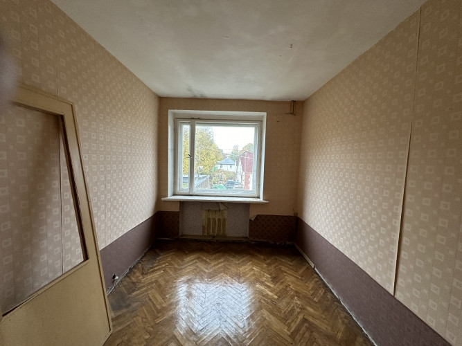 Продаётся земля с постройками. Общая площадь зданий составляет 2500 м2, включая 1500 Юрмала - изображение 7