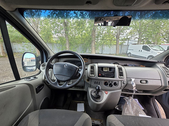 Renault Trafic Passenger Facelift 2.0 dCi 84kW Tallina - foto 4