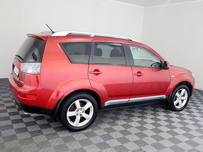 Mitsubishi Outlander Comfort 4x4 ATM 2.4 125kW Tallina - foto 3