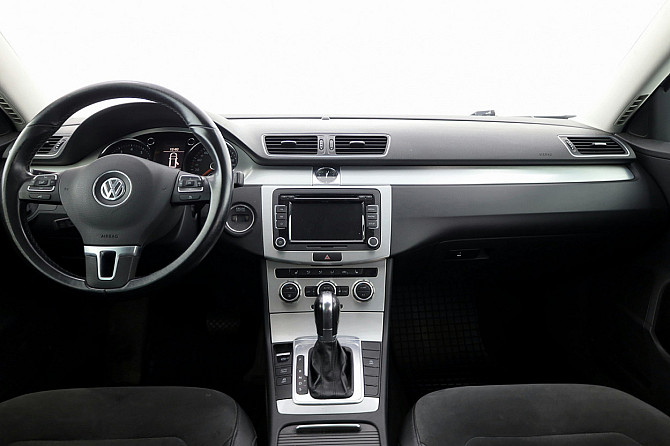 Volkswagen Passat Highline Facelift ATM 1.4 118kW Tallina - foto 5