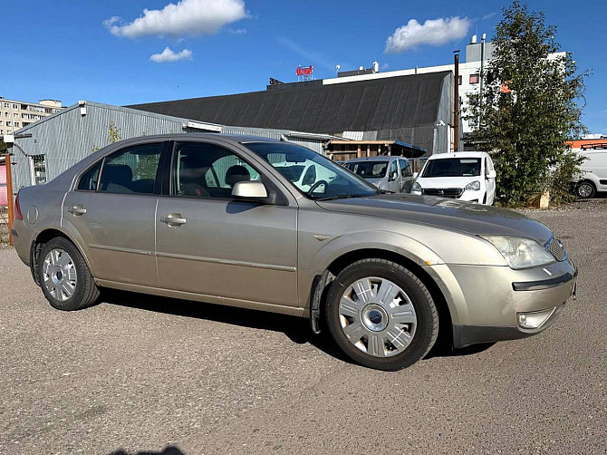Ford Mondeo Facelift 1.8 81kW Tallina - foto 1