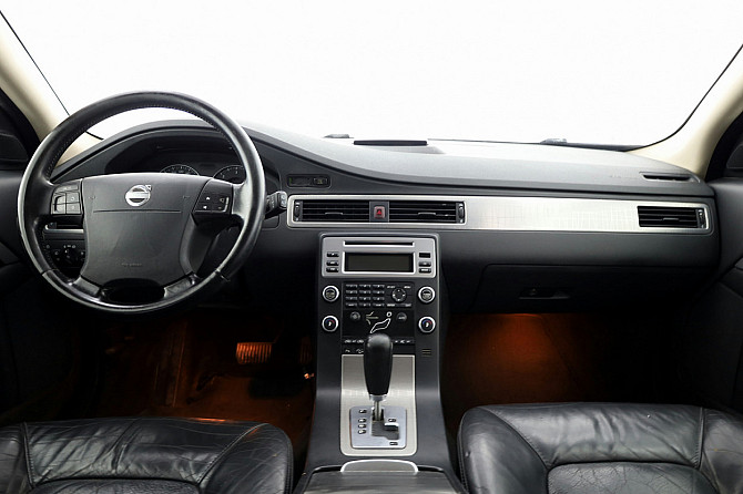 Volvo XC70 Summum ATM 2.4 D5 136kW Tallina - foto 5