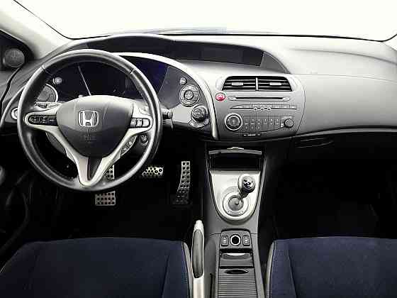 Honda Civic Elegance ATM 1.8 103kW Tallina