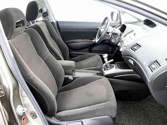 Honda Civic Elegance 1.8 103kW Tallina