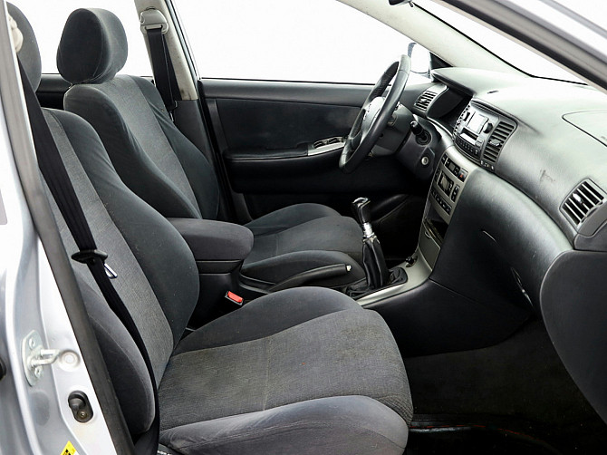 Toyota Corolla Linea Sol 2.0 D-4D 66kW Таллин - изображение 6