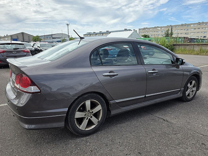 Honda Civic Hybrid Facelift ATM 1.3 70kW Tallina - foto 3