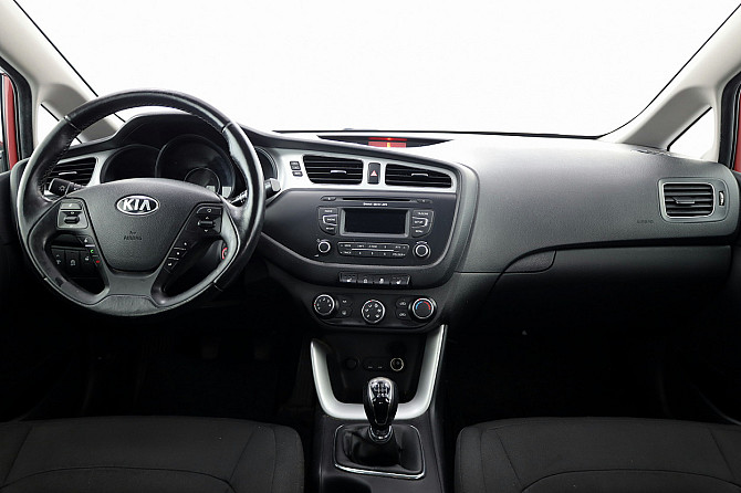 Kia Ceed Comfort 1.6 CRDi 94kW Tallina - foto 5